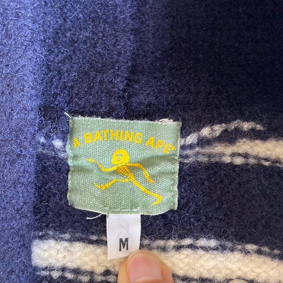 Bape 100% Wool Men’s Cardigan Size M - Picture 3 of 17